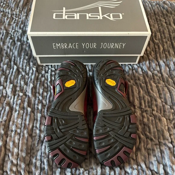 Dansko Primrose Flat (Burgundy / Wine Mary Jane’s) - Picture 8 of 15